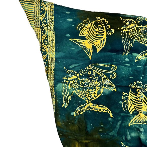 Buster ‘N’ Bogi Tie Dyed Fish Scarf - Picture 4 of 5